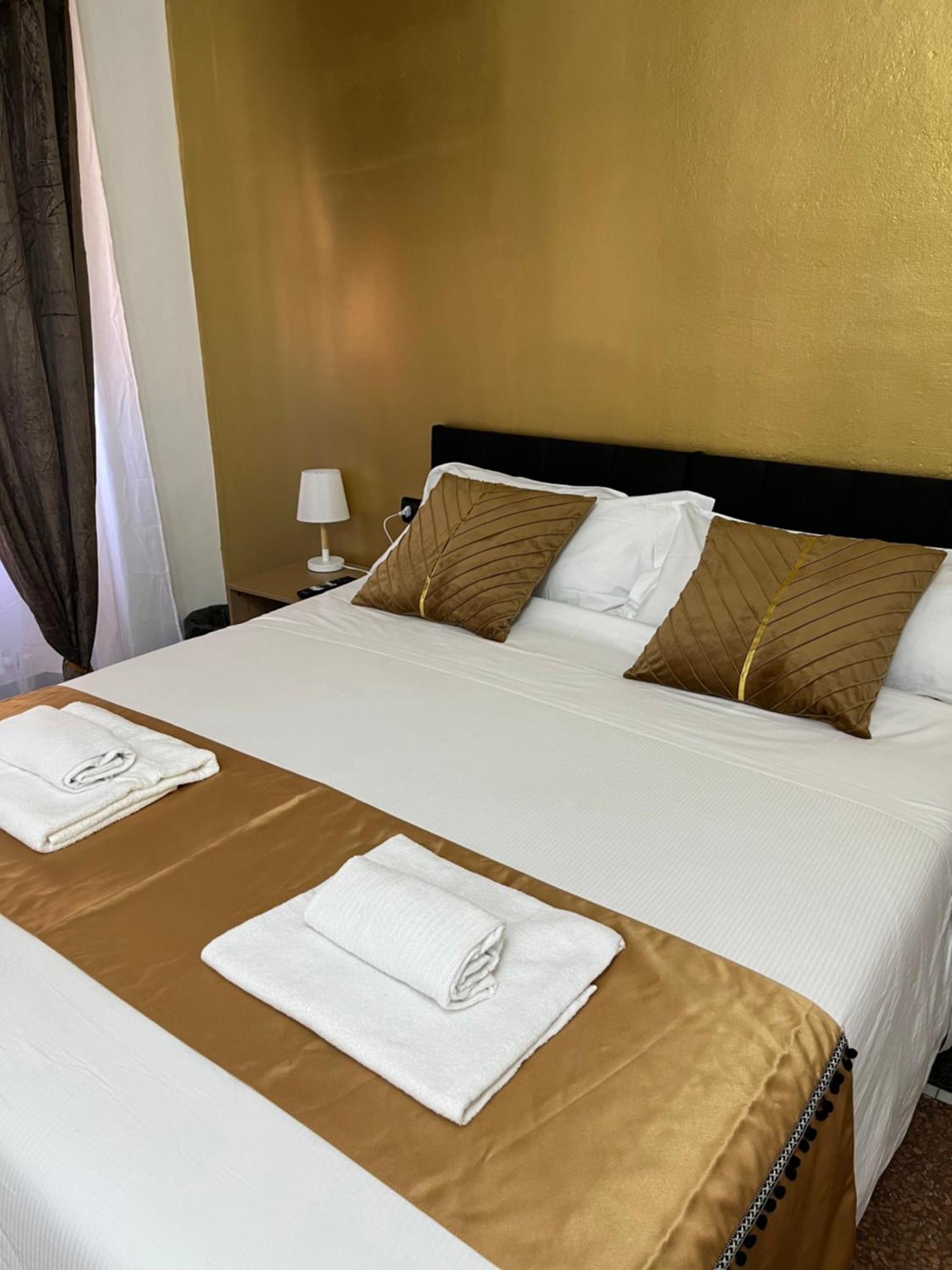 Genova Gold Rooms מראה חיצוני תמונה