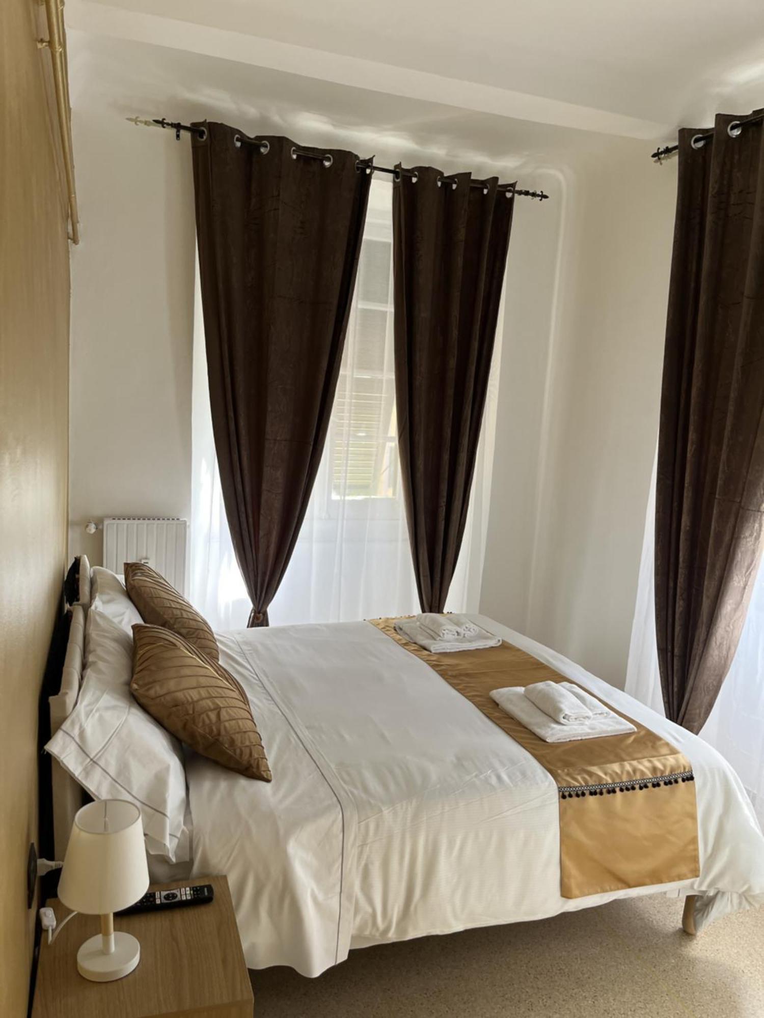 Genova Gold Rooms מראה חיצוני תמונה
